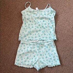 La Vie En Rose Mint Leaf Pajama Set